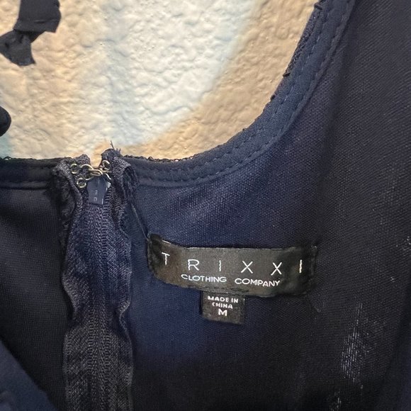 Blue Lace Romper, Size Medium - Picture 7 of 7